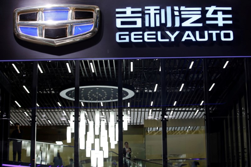 Geely và Renault ký thỏa thuận đầu tư với Saudi Aramco